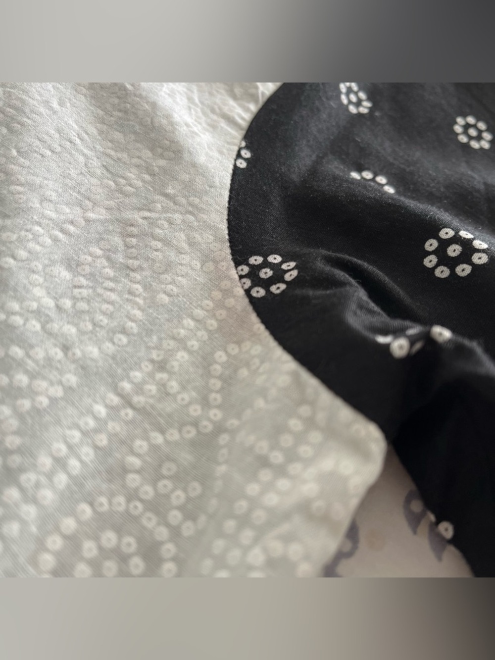 3pc Patterned Lawn Shalwar Kameez - Picture 12 of 12